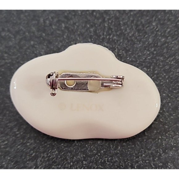 LENOX Ivory Fine China Handcrafted Bonnet Gold Trim Brooch Pin ***HAT ONLY*** - Picture 4 of 10